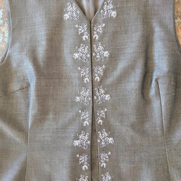 Vintage 90s Menswear Style Embroidered Vest Size 16 Gray Hooks Whimsygoth Career - Picture 3 of 9